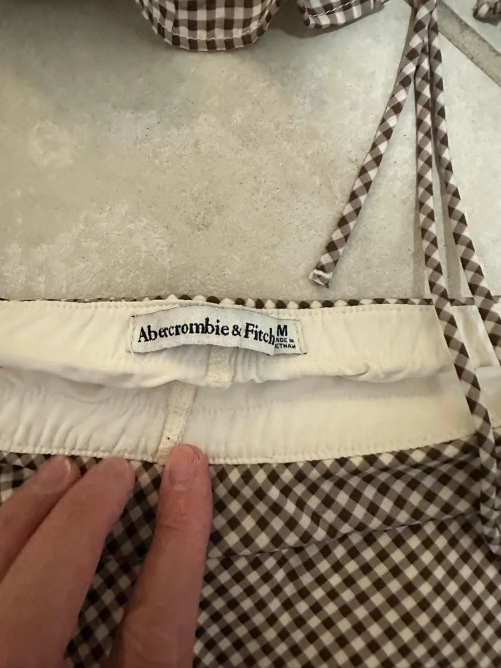 Abercrombie Gingham Two-Piece Crop Top & Skirt Set - Brown/White - Picture 2 of 2